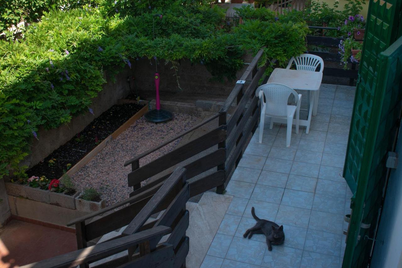 Casa Vacanze "Villa Severina" Iun R6166 R6692 카르보니아 외부 사진